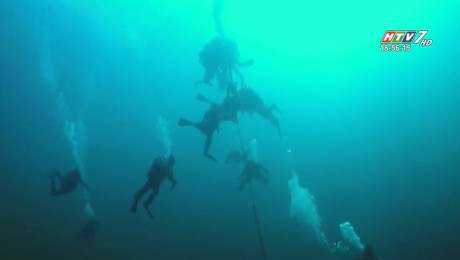 Xem Video Clip Điểm Tin Thể Thao Lặn Xuống Hồ Baikal Để Mừng Năm Mới HD Online.