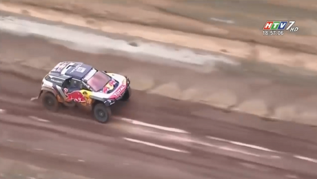Xem Video Clip Điểm Tin Thể Thao Chặng 7 Giải Đua Xe Địa Hình Dakar Rally HD Online.