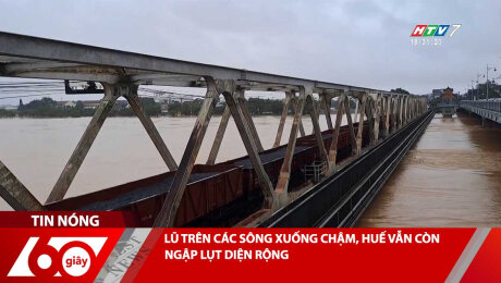 LŨ TRÊN CÁC SÔNG XUỐNG CHẬM, HUẾ VẪN CÒN NGẬP LỤT DIỆN RỘNG