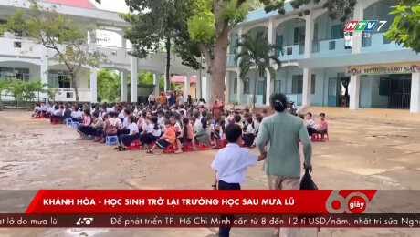 Khánh Hòa: học sinh trở lại trường học sau mưa lũ